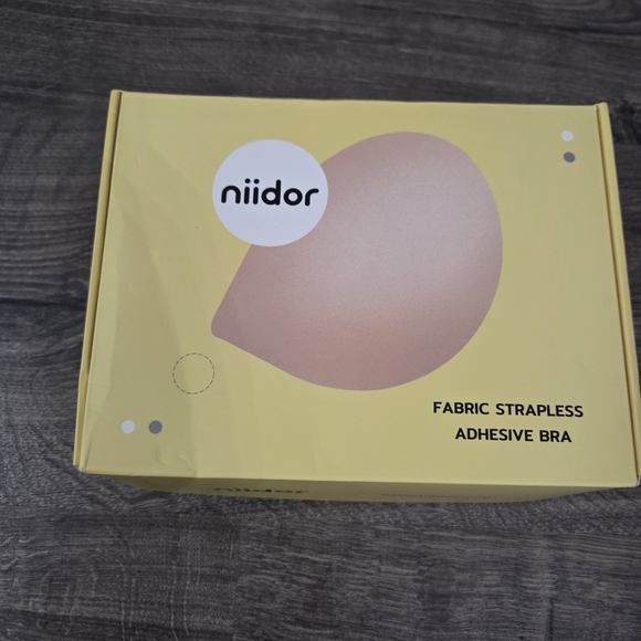 Niidor Silicone Adhesive Bra in Nude Size G - NEW - Picture 2 of 8